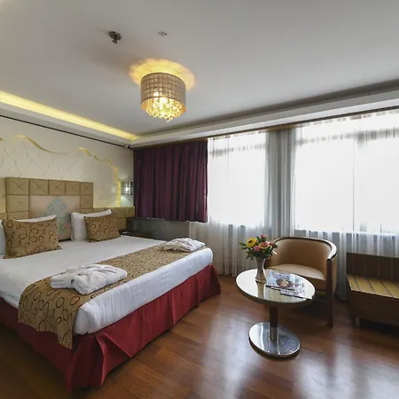 Grand Star Bosphorus & Hotel Istanboel