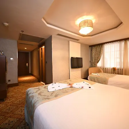 Hotel Grand Star Bosphorus & 4*