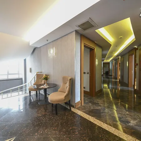 Otel Grand Star Bosphorus & 4*